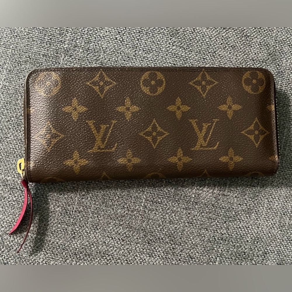 🩷SOLD🩷Louis Vuitton Clemence monogram wallet